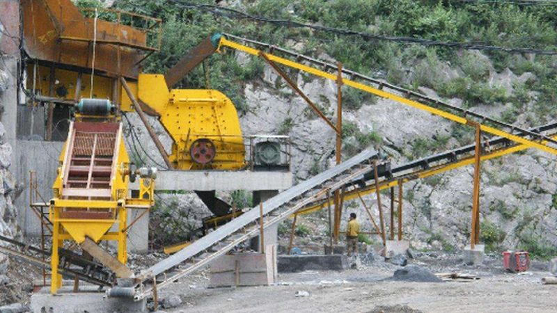 高原地区路面机械代理：如何选择合适的产品